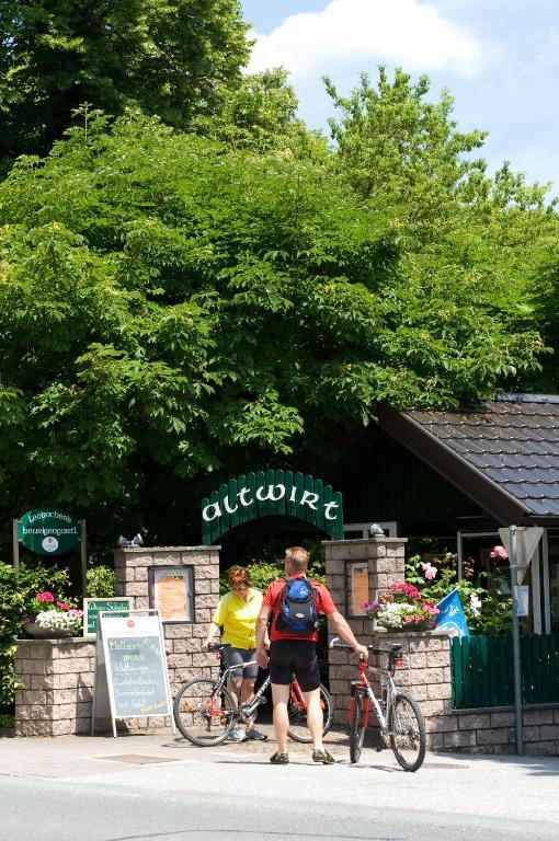 Hotel Landgasthof Altwirt Seeham Exterior foto