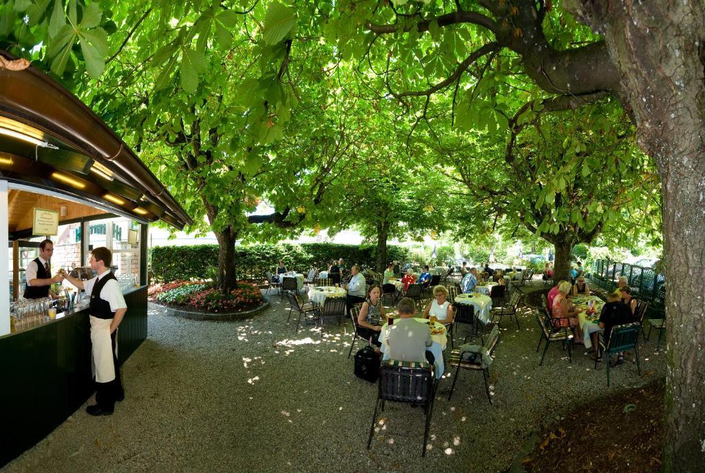 Hotel Landgasthof Altwirt Seeham Exterior foto